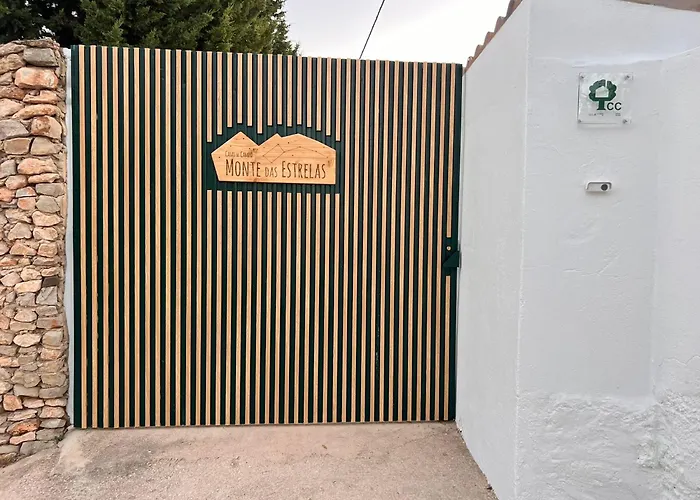 مزرعة للإقامة Monte Estrelas